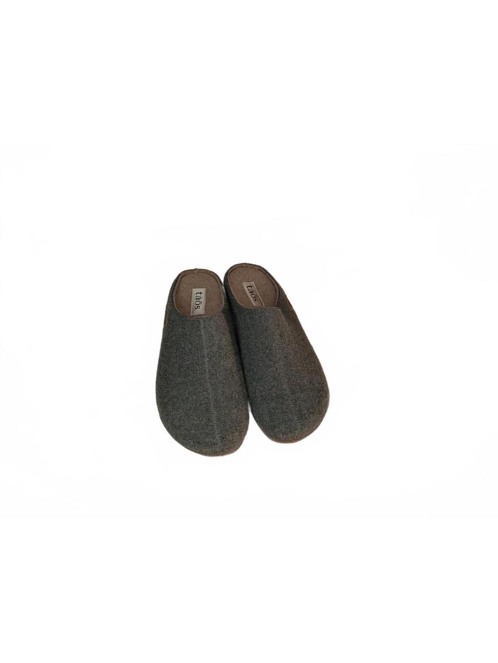 Taos Footwear Woolness Clogs in Olive, Size 40 - Picture 2 of 7